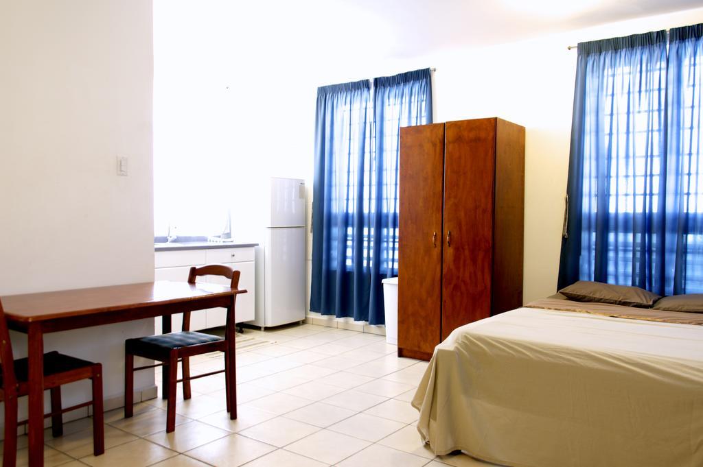 וילמסטאד Orange Rembrandt Studio Apartments מראה חיצוני תמונה